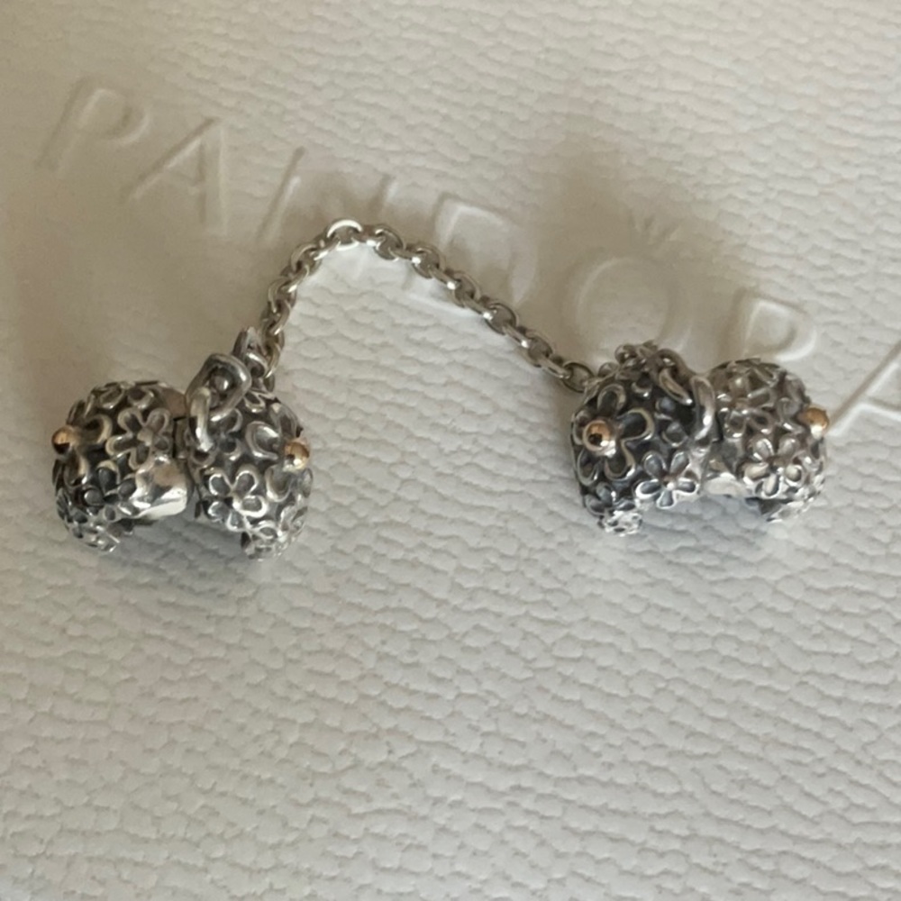 Pandora Silver and Gold Floral Safety Chain Bracelet - Picture 4 of 4